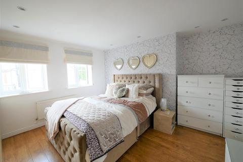 4 bedroom house for sale - Clos Cradog, Penarth
