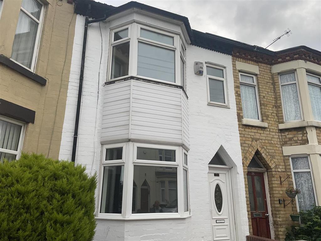 Corona Road, Waterloo, Liverpool 2 bed terraced house £850 pcm (£196 pw)