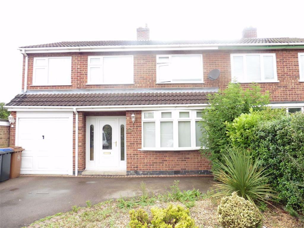 Outlands Drive, Hinckley 5 bed semidetached house £250,000