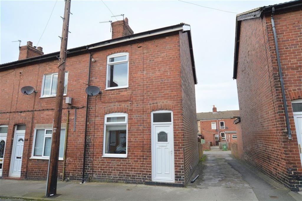 Carlton Street, Featherstone, West... 2 bed terraced house £575 pcm