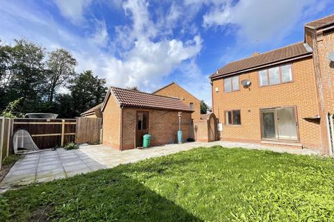 14 Birch Close, Gilberdyke, Brough, HU15 2YF