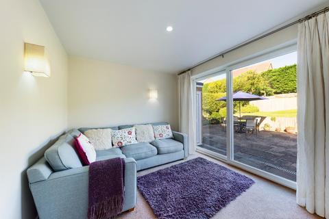 9 Bridgewater Drive, Northampton, NN3 3AF