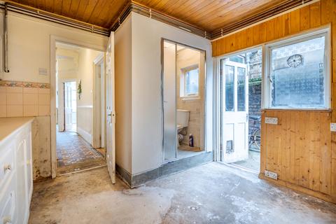 79 Ashburnham Road, London, NW10 5SA