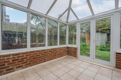 79 Ashburnham Road, London, NW10 5SA
