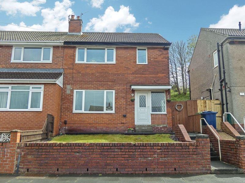 Wynn Gardens, Pelaw, Gateshead, Tyne... 2 bed semidetached house £