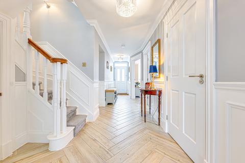 24a Nelson Road, Rayleigh, SS6 8HB
