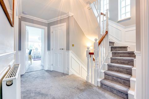 24a Nelson Road, Rayleigh, SS6 8HB