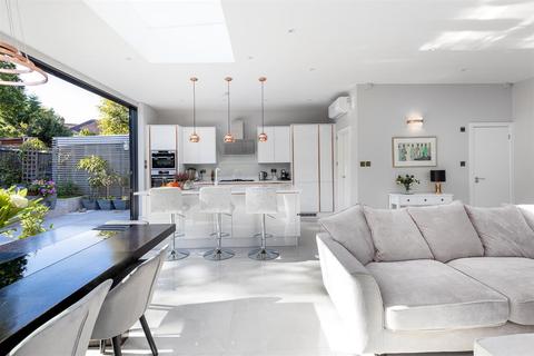 94 Cleveland Road, Ealing, London, W13 0EJ