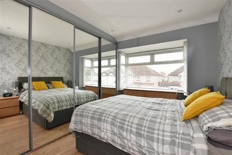 39 Colburn Way, Sutton, SM1 3AU