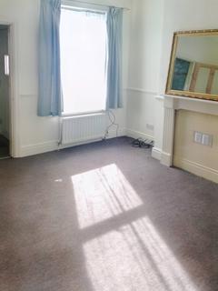 3 bedroom terraced house to rent - Poole Road, Darnall, Sheffield S9