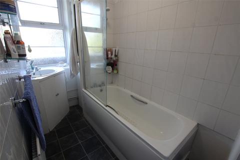 1 bedroom in a flat share to rent, Matilda House, St. Katharines Way, London, E1W