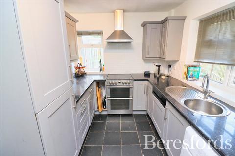 69 Hillside Road, Billericay, CM11 2BX