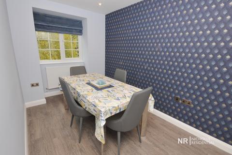 21, Danehurst Court Alexandra Road, Epsom, KT17 4BY