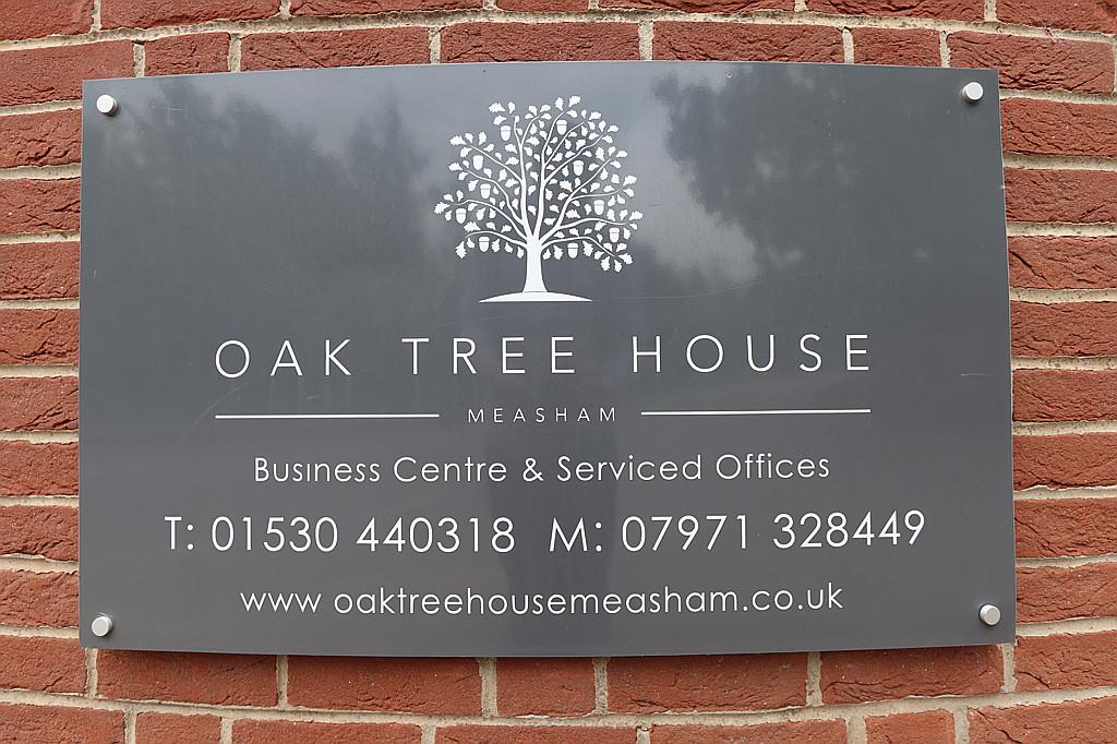 Oak Tree House