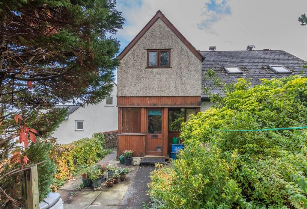9 Belmont Brow, Kendal 2 bed end of terrace house £185,000