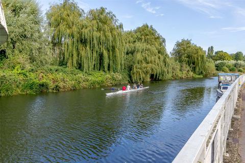 2 bedroom apartment to rent, St Bartholomews Court, Riverside, Cambridge, Cambridgeshire, CB5