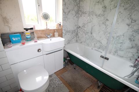 67 Bremeridge Road, Westbury, BA13 3UJ