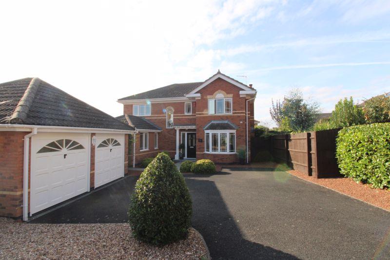 Conningsby Drive, Pershore 4 bed detached house £585,000