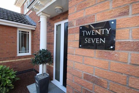 27 Conningsby Drive, Pershore, WR10 1QX