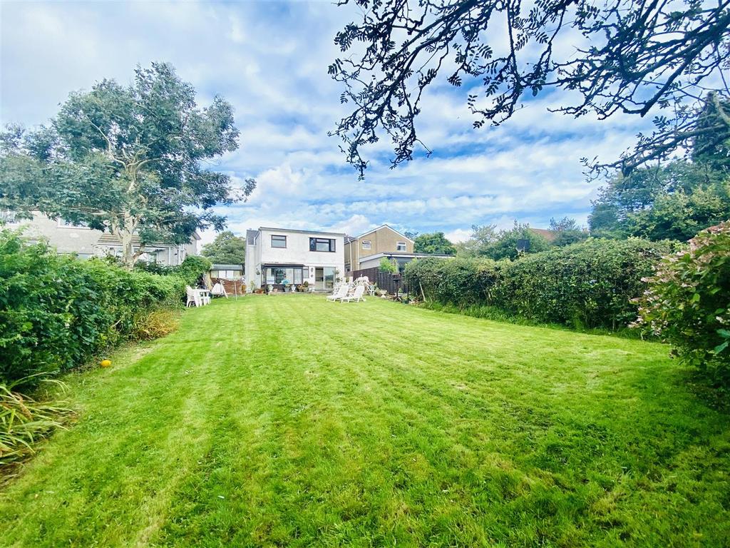 Dunvant road, Dunvant, Killay, Swansea 3 bed cottage £275,000
