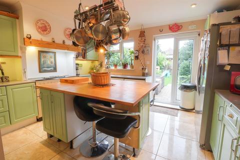 146 Rye Road, Hoddesdon, EN11 0HW