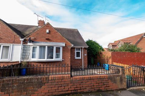 1 bedroom semi-detached bungalow for sale - Cranborne, East Herrington, Sunderland