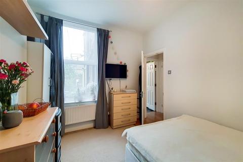 3 bedroom terraced house for sale - Nigel Road, Forest Gate