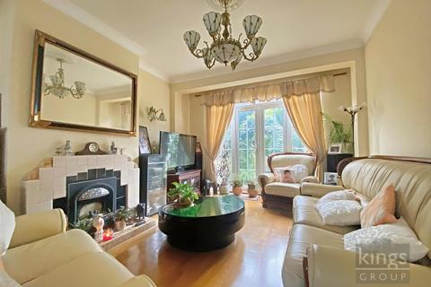 357 Bury Street West, London, N9 9JW