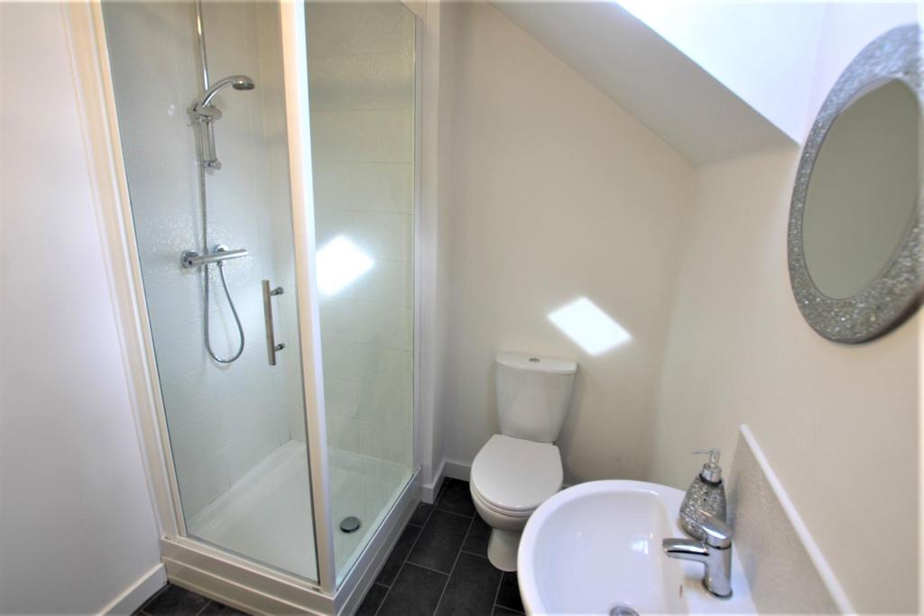 En Suite Shower Room