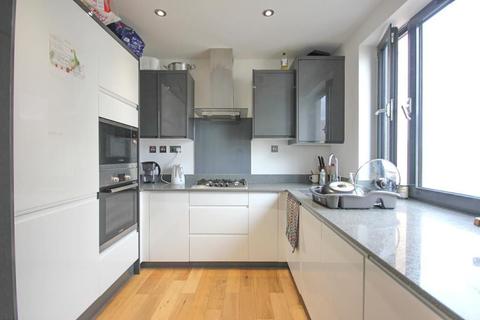 4 bedroom house share to rent - CONTEMPORARY SINGLE ROOM IN SURREY QUAYS