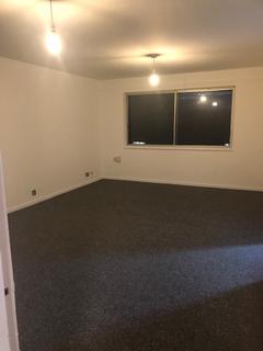 2 bedroom flat to rent, Old Bedford Road, Luton LU2