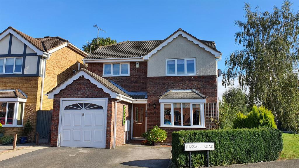 Hassall Road, Hatton, Derby 4 bed detached house £300,000