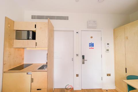 Studio to rent, Philbeach Gardens, London SW5