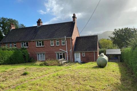 1 Tremcelynog, Rhandirmwyn, Llandovery, SA20 0NU