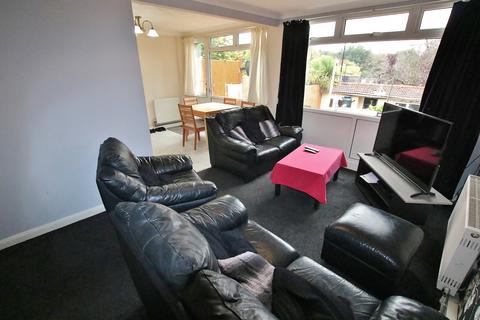 7 Arnheim Close, Southampton, SO16 6LS