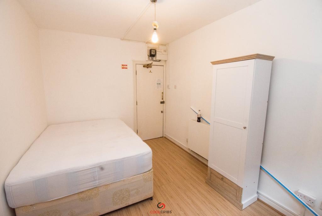 Apartment in London - View 2