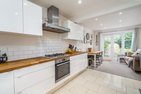 21 Gringer Hill, Maidenhead, SL6 7LY