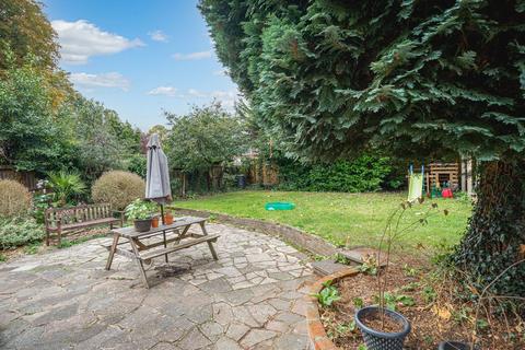 21 Gringer Hill, Maidenhead, SL6 7LY