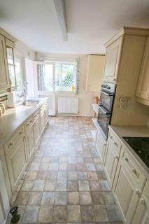 23 Fernhurst Close, Hayling Island, PO11 0DT