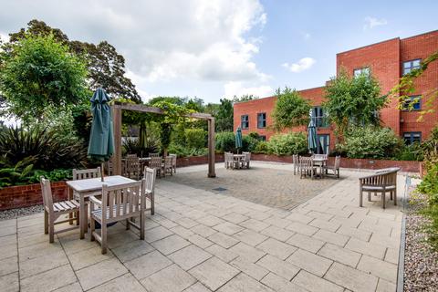 2 bedroom retirement property for sale, Caesars Place, Surrey GU7