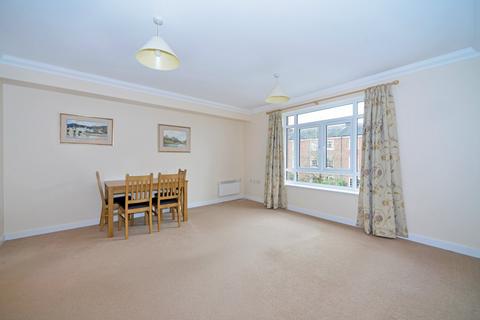 2 bedroom retirement property for sale, Butlers Place, Milford GU8