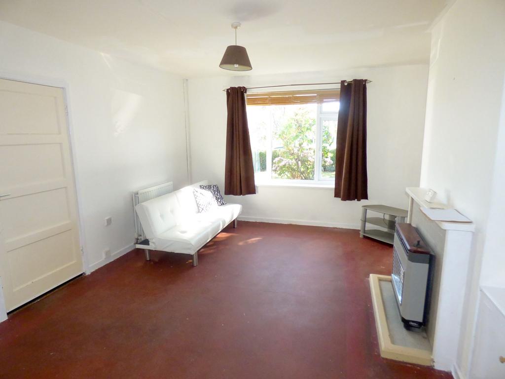 Cragside Avenue, Lynn Estate, North... 3 bed semidetached house £120,000