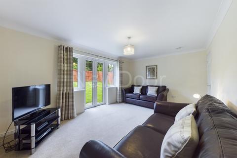 33 Gatehead Crescent, Bishopton, PA7 5QP
