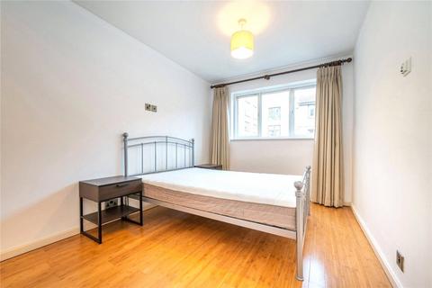 2 bedroom flat to rent, Tyndal Court, Transom Square, London