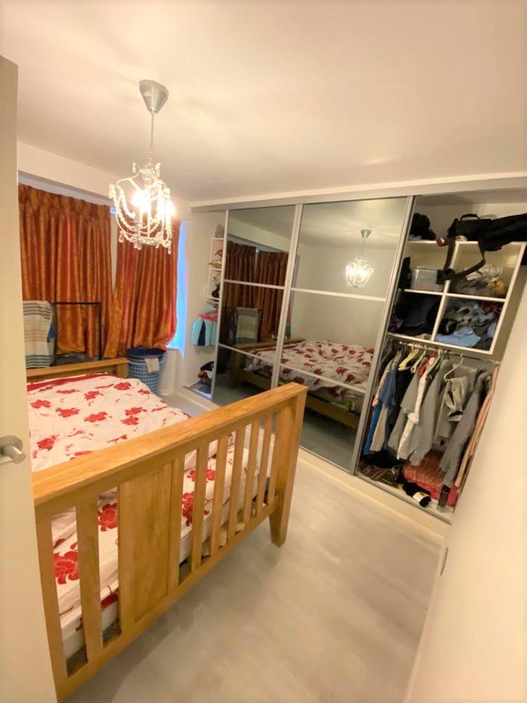 Harlow Road, Rainham, RM13 3 bed house £1,650 pcm (£381 pw)