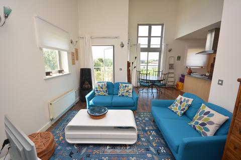 1 bedroom apartment to rent, Lockside Marina, CM2