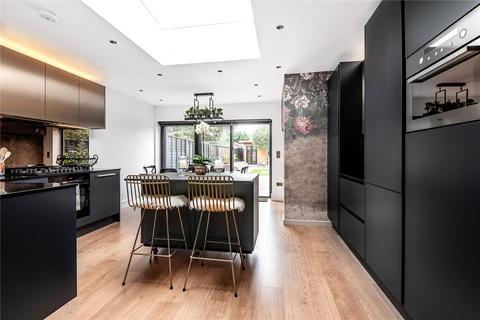 36b Alexandra Road, Windsor, SL4 1HR