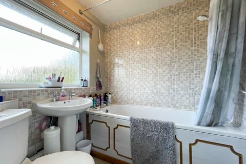 8 Eardisley Close, Hereford, HR2 7EH