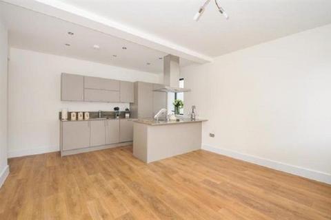 2 bedroom flat for sale - Willow Street, London, Greater London. E4