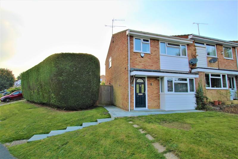 Burleigh Way, Crawley Down, Crawley... 3 bed semidetached house £425,000